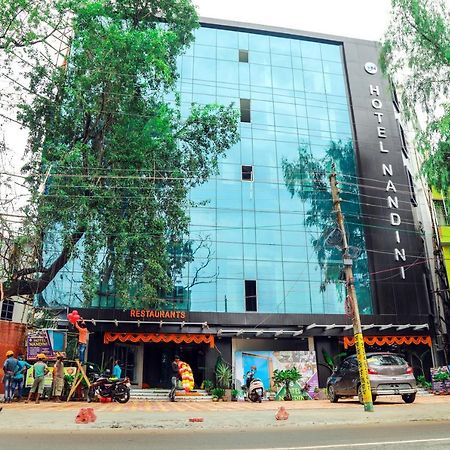 Hotel Nandini Baharampur Extérieur photo