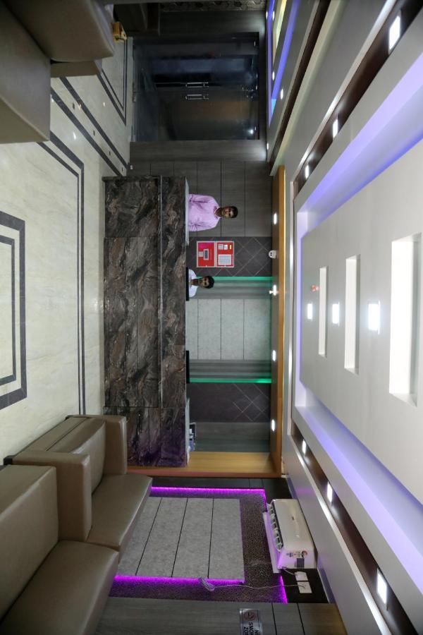 Hotel Nandini Baharampur Extérieur photo